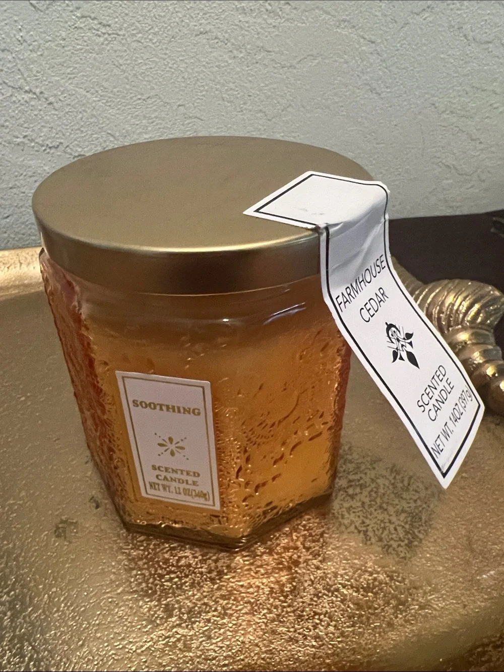 #2053: Net WT.14OZ(397g) Shooting Farmhouse Cedar Scented Candle/Amber Glass Jar - Picture 1 of 15